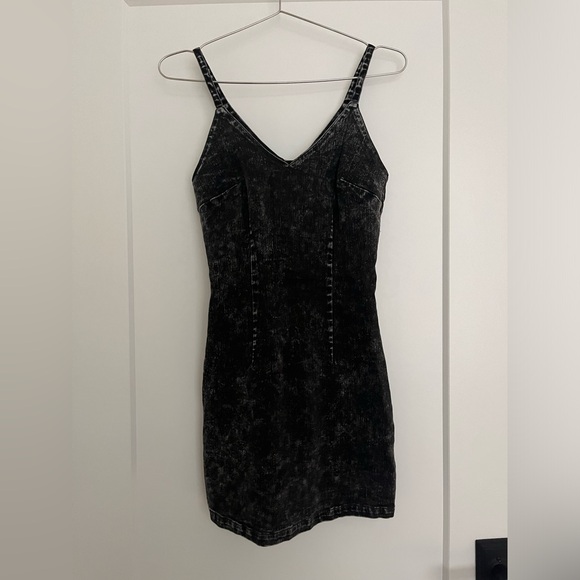 Black Denim Mini Dress Small Stretchy With Zipper On The Back V Neck - Picture 1 of 5